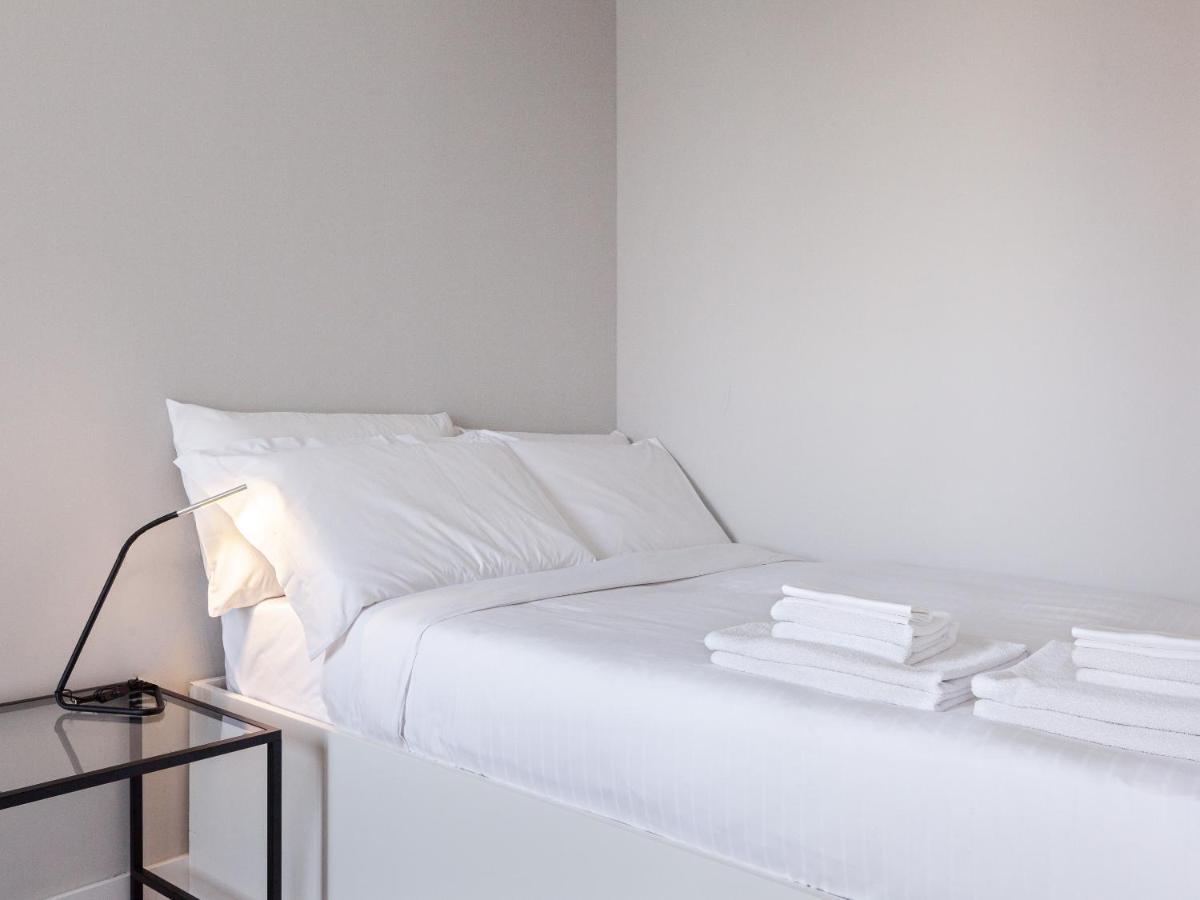 Easyhomes-City Centre Suites 米兰 外观 照片