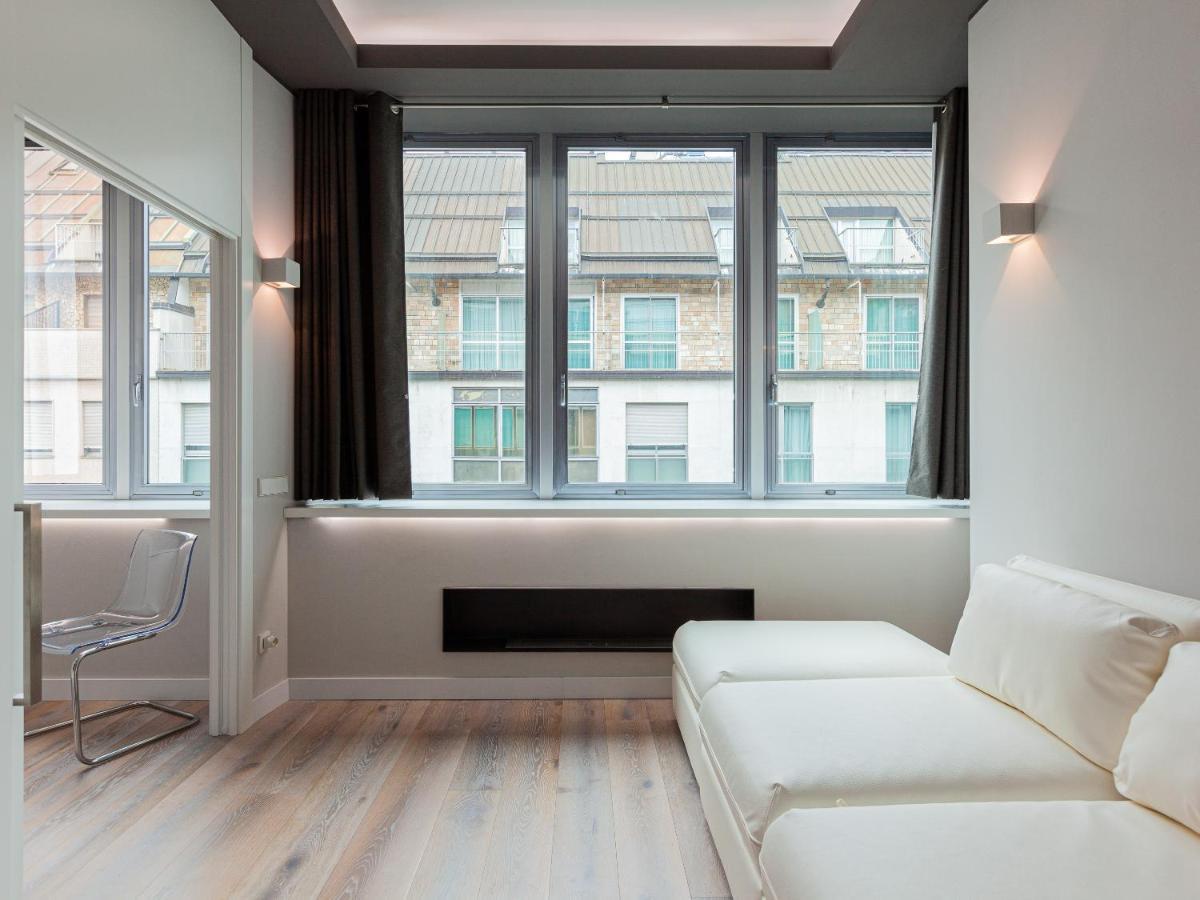 Easyhomes-City Centre Suites 米兰 外观 照片