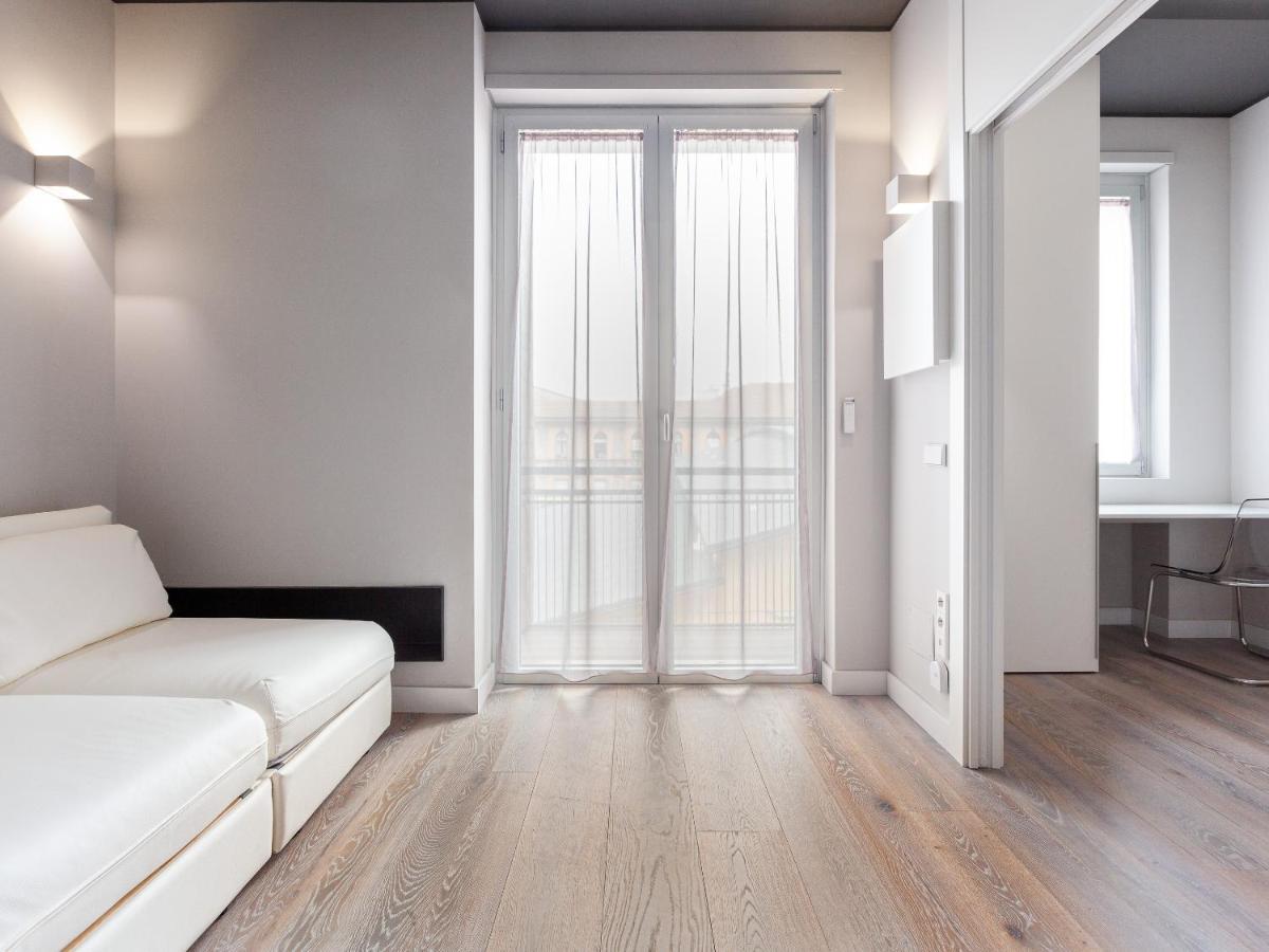 Easyhomes-City Centre Suites 米兰 外观 照片