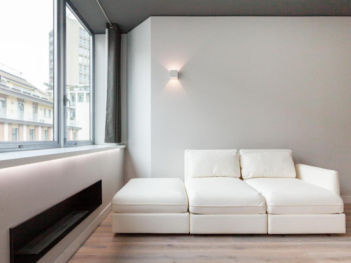 Easyhomes-City Centre Suites 米兰 外观 照片