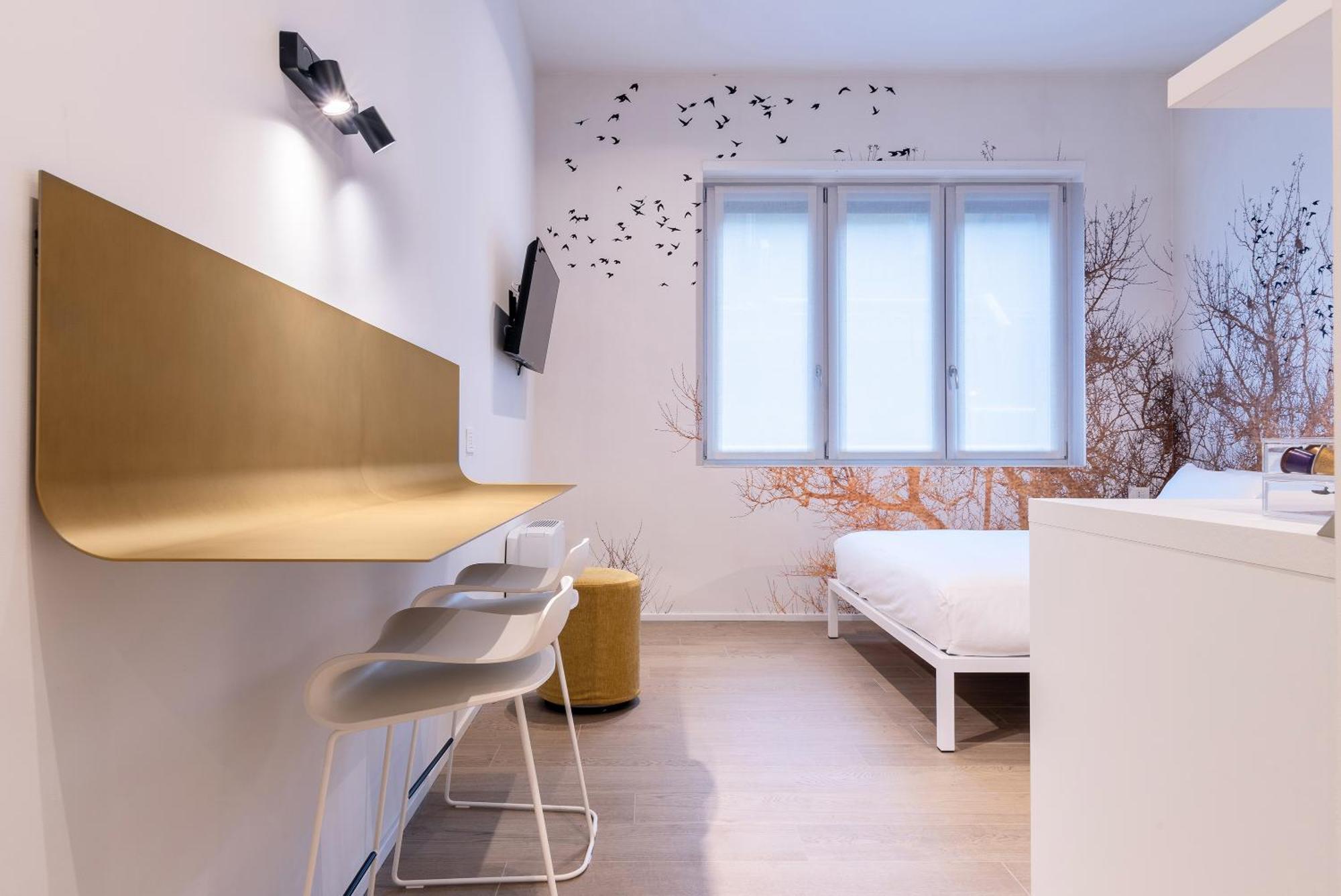 Easyhomes-City Centre Suites 米兰 外观 照片