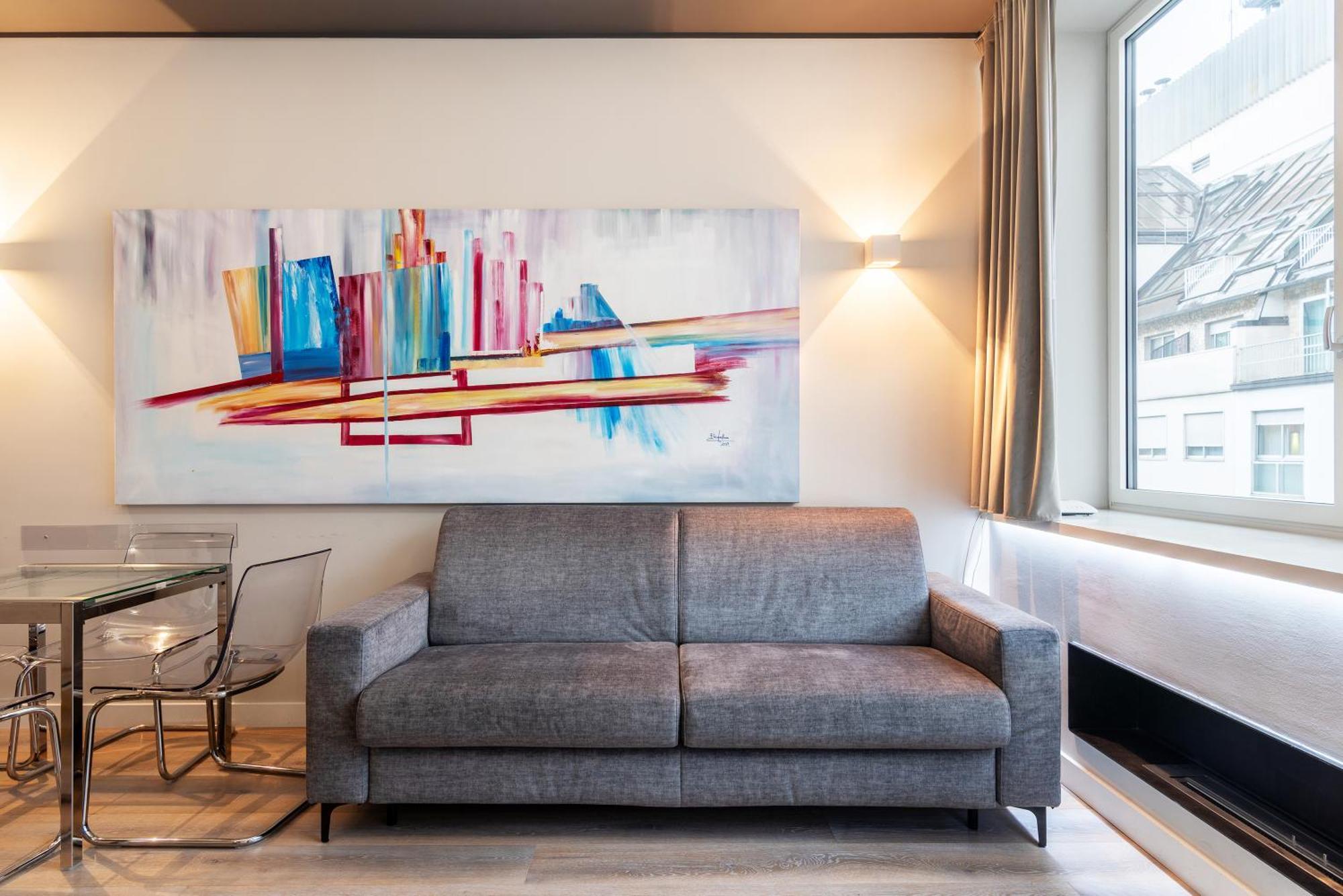 Easyhomes-City Centre Suites 米兰 外观 照片